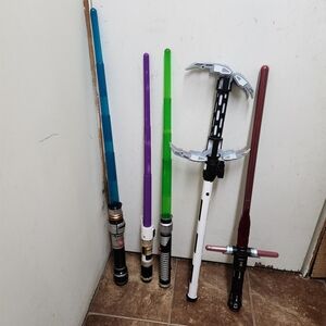 6-Star Wars Lightsaber & Double-Edged Roleplay Set - Blue, Purple, Green, Red